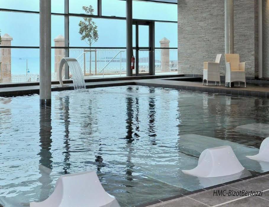 Spa Marin Du Val Andre Thalasso Resort 플레뇌프-발-앙드레 외부 사진